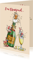 Grappige nieuwjaarskaart met leuke muizen en fles champagne