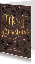 Stijlvolle bruine kerstkaart met kersttakjes en gouden tekst