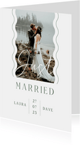 Trouwkaart just married stijlvol golven