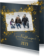 Kerstkaart stijlvol blauw met foto en goud sterren 2023