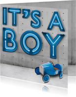 Stoere Neon Geboortekaart met auto voor jongen