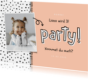 Kindergeburtstag Einladung eigenes Foto, Punkte und 'Party!'