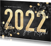 Neujahrskarte 2022 mit stilvollem Eukalyptus