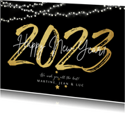 Nieuwjaarskaart 2023 in goud happy new year
