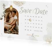 Save the date Trouwkaart Arabisch kalender eucalyptus maan