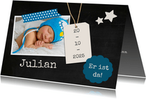 Geburtskarte Foto und Label auf Kreidetafel