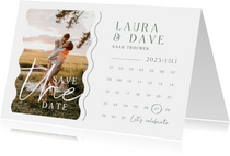Trouwkaart save the date kalender foto grafisch golven