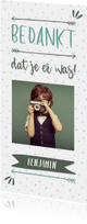 Bedankkaart typografisch met confetti en eigen foto jongen