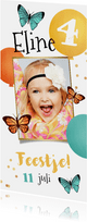 Kinderfeestje meisje ballonnen vlinders confetti foto