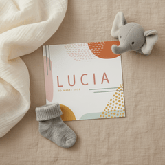 Abstract geboortekaartje voor meisje