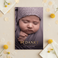 Bedankkaartje geboorte met grote eigen foto en naam