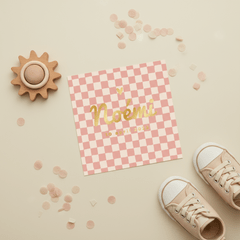 Geboortekaartje meisje blokjes ruitjes beige modern