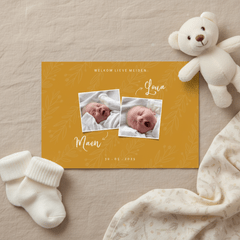 Geboortekaartje trendy oker tweeling met foto's en takjes