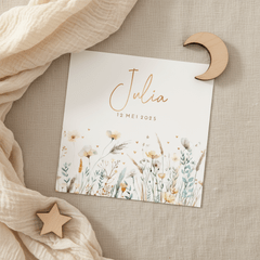 Geboortekaartje veldbloemen met hartjes