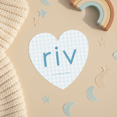  Lief geboortekaartje blauwe ruitjes in hartvorm