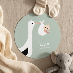 Lief geboortekaartje in ronde vorm met ooievaar & baby 