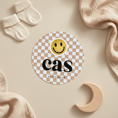 Origineel geboortekaartje cirkel blokjespatroon smiley patch