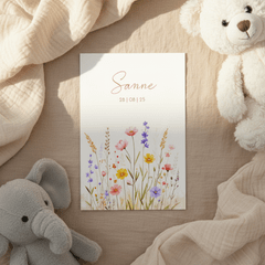 Zomers geboortekaartje met gemengde bloemen aquarel