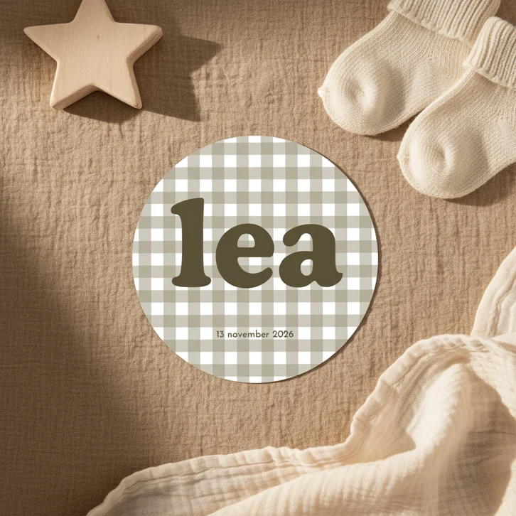 Geboortekaartje cirkel met groen ruitjespatroon