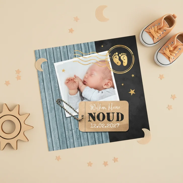 Geboortekaartje foto label houtlook stempel goud 