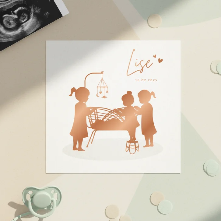 Geboortekaartje meisje 4e kindje met wiegje en 3 zussen