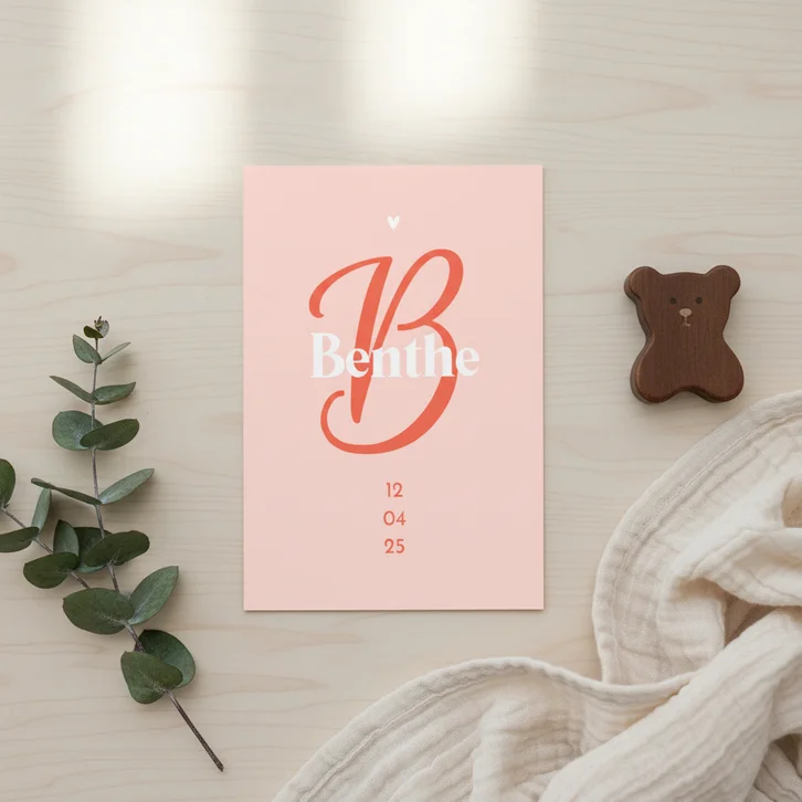 Geboortekaartje meisje grafisch minimalistisch roze initiaal