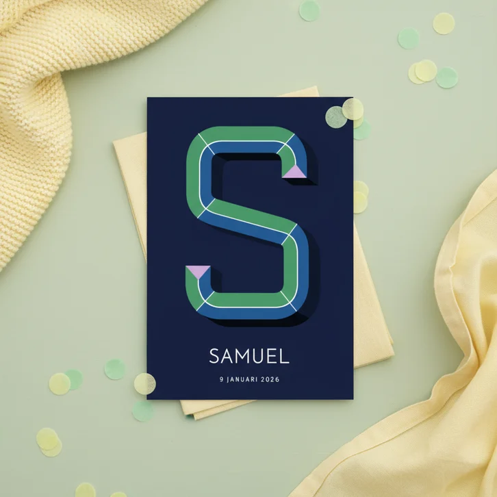 Geboortekaartje met gekleurde 3d letter S blauw paars
