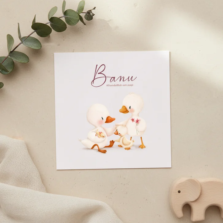 Geboortekaartje met liefdevolle familie eendjes illustratie