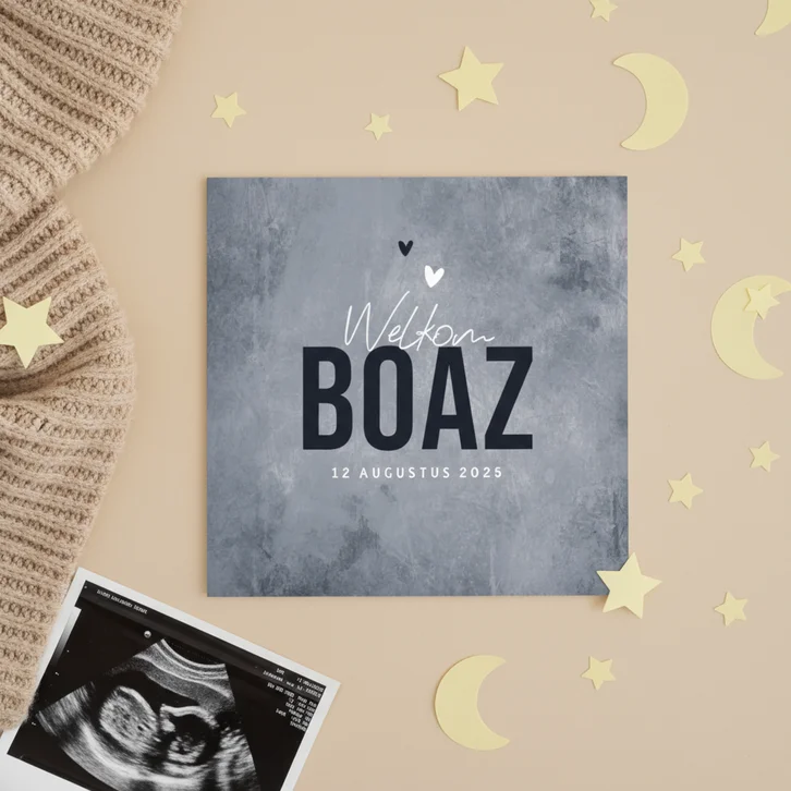 Geboortekaartje stoer jongen betonlook grijs hartjes