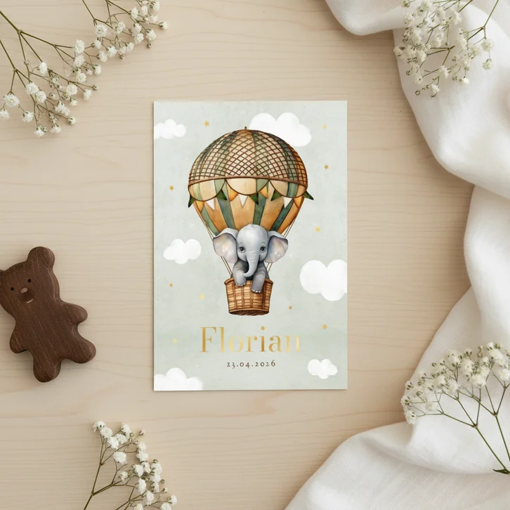 Geboortekaartje vintage luchtballon olifant wolkjes sterren