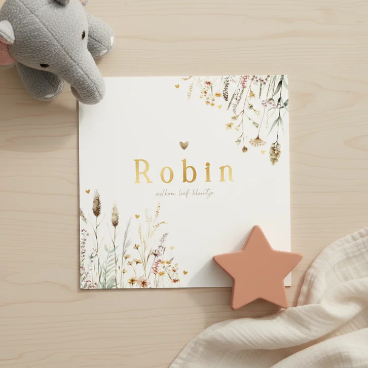 Geboortekaartje zachte bloemen met hartjes