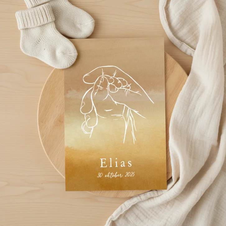 Stijlvol geboortekaartje watercolor lijnillustratie handen