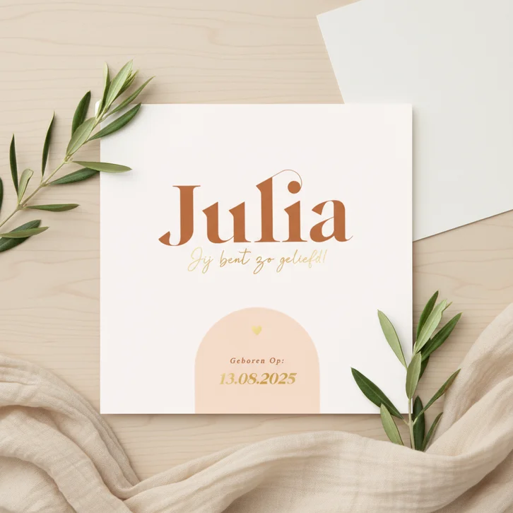 Trendy geboortekaartje met oranje boogje en goudfolie