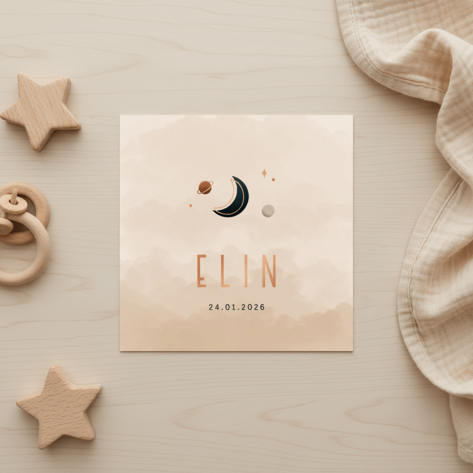 Geboortekaartje creme maan en planeten koperfolie