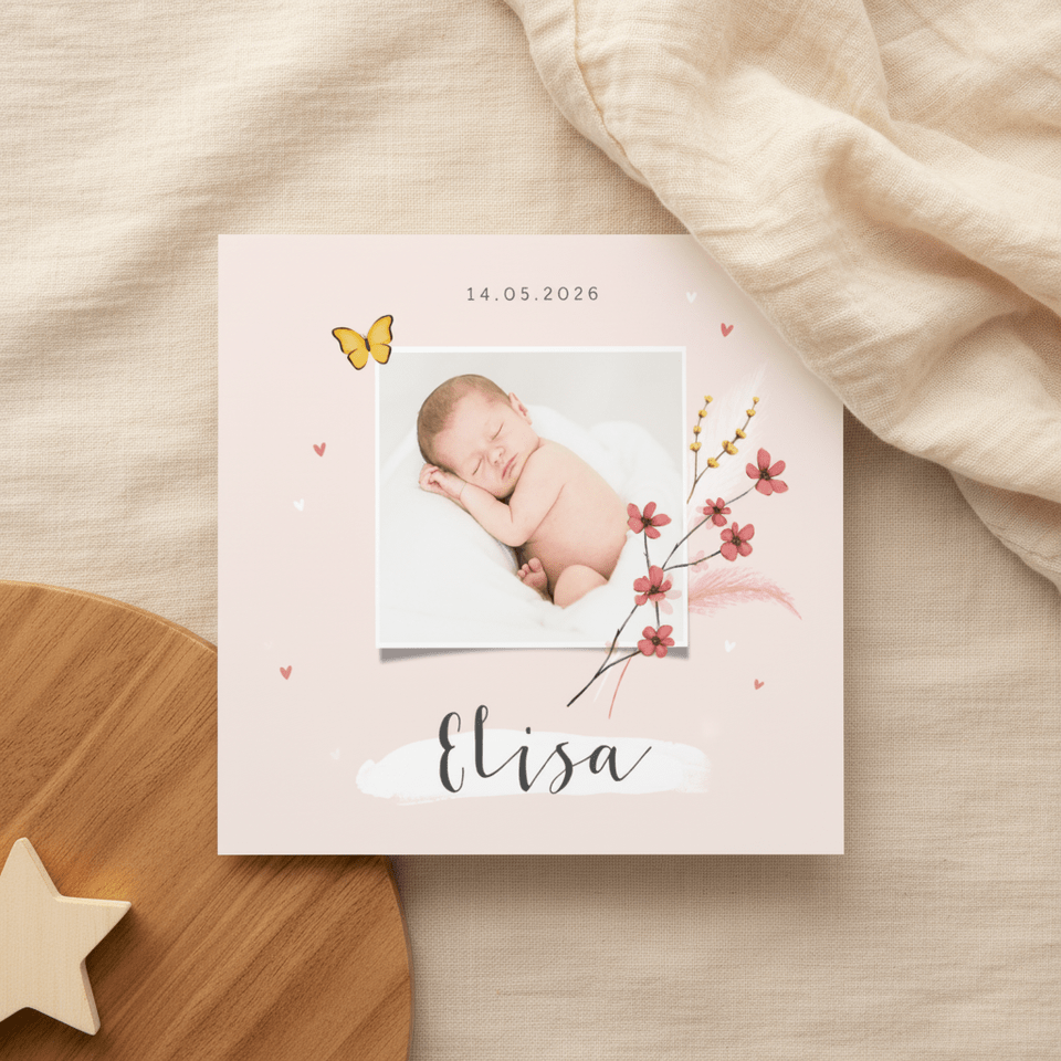 Geboortekaartje hartjes foto vlinder bloemen lief