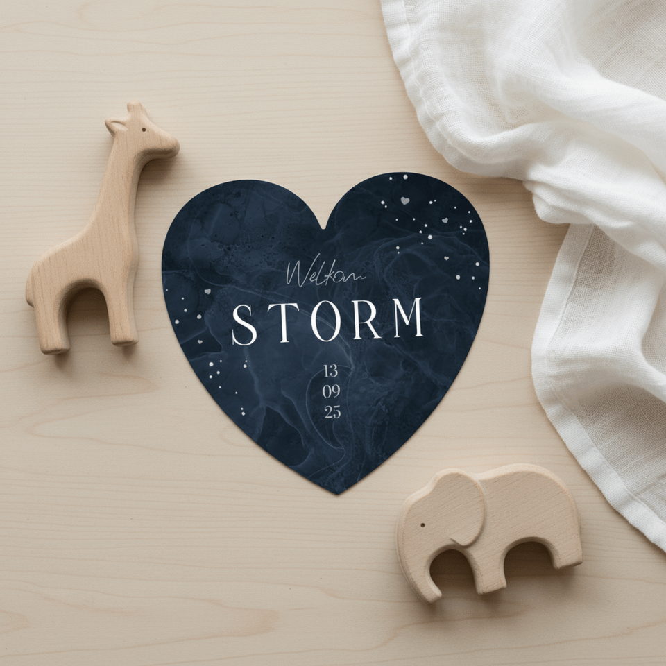 Geboortekaartje hartkaart donkerblauw stoer stijlvol verf