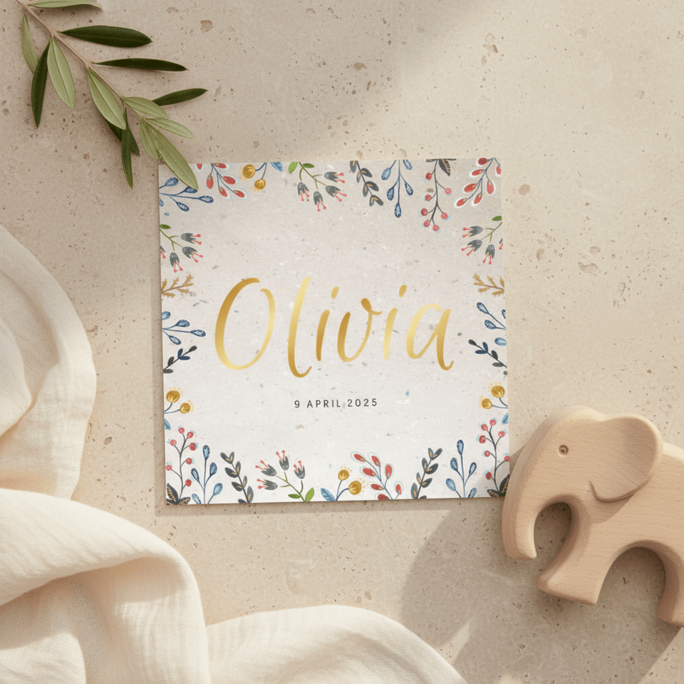 Geboortekaartje kraft papier lieve bloemen waterverf