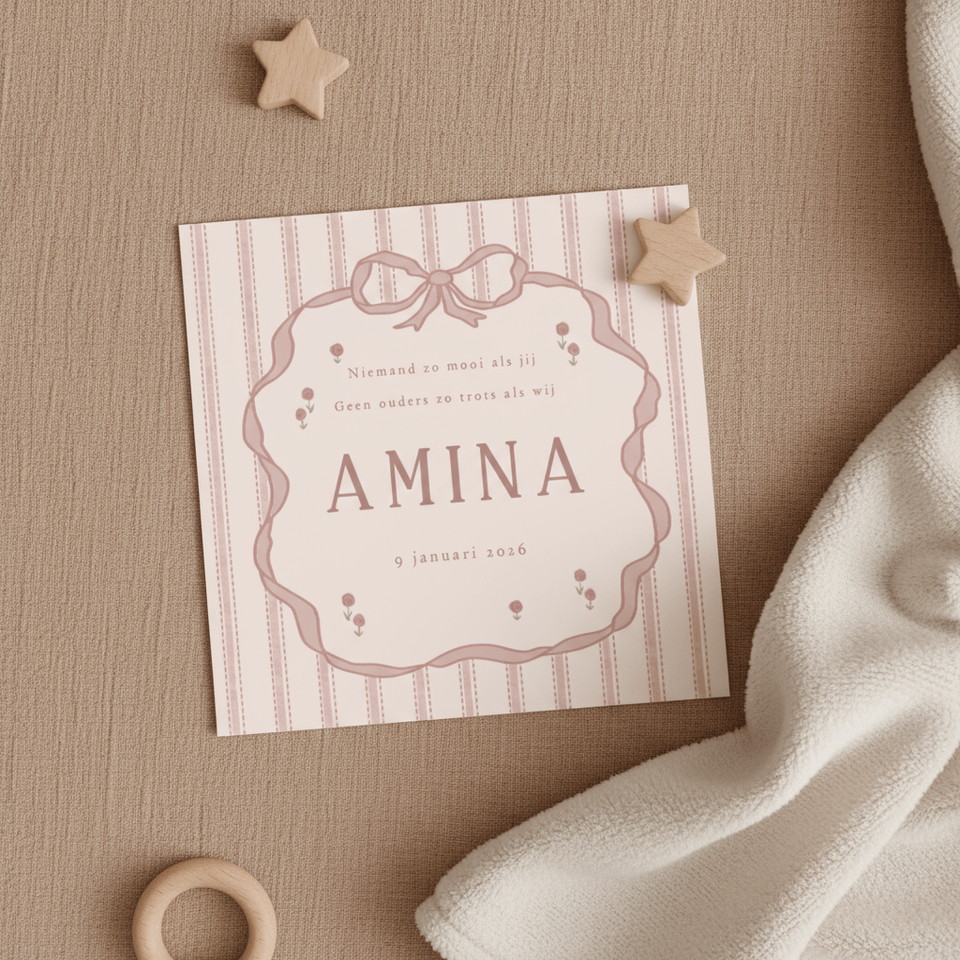 Lief geboortekaartje strik doodle met strepen roze