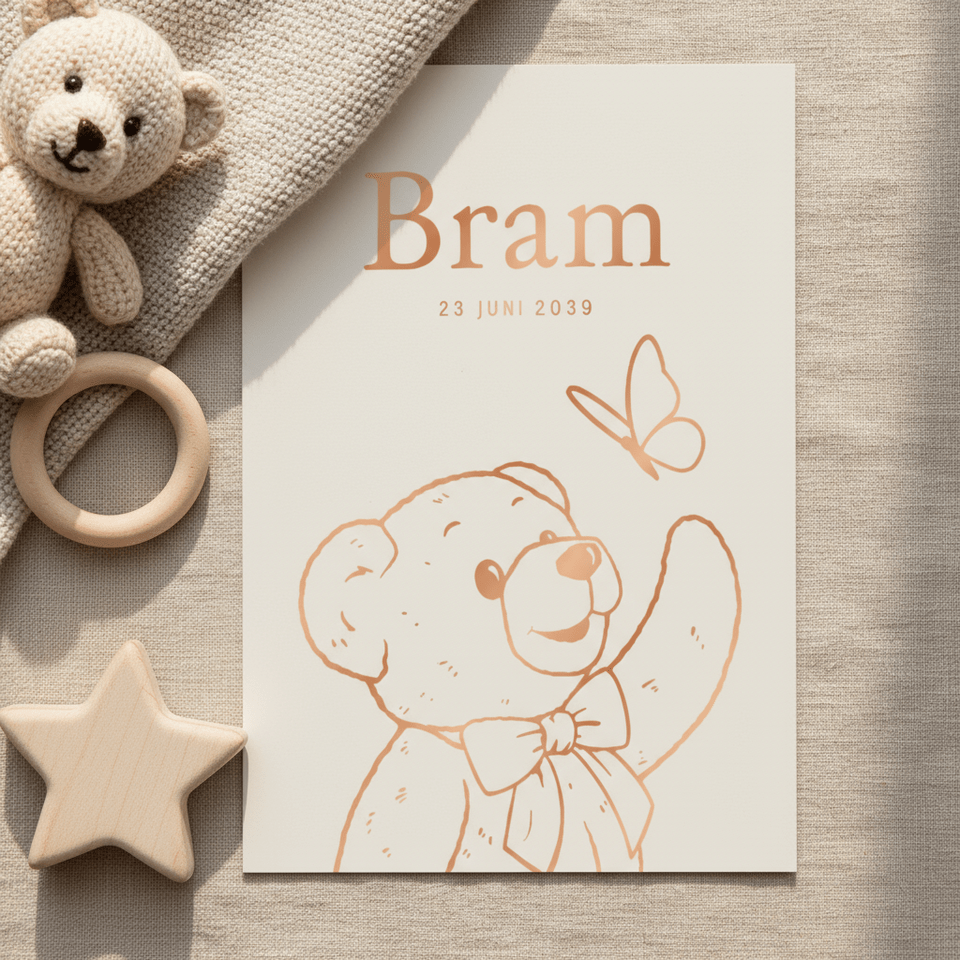 Lief geboortekaartje teddybeer met vlinder – koperfolie