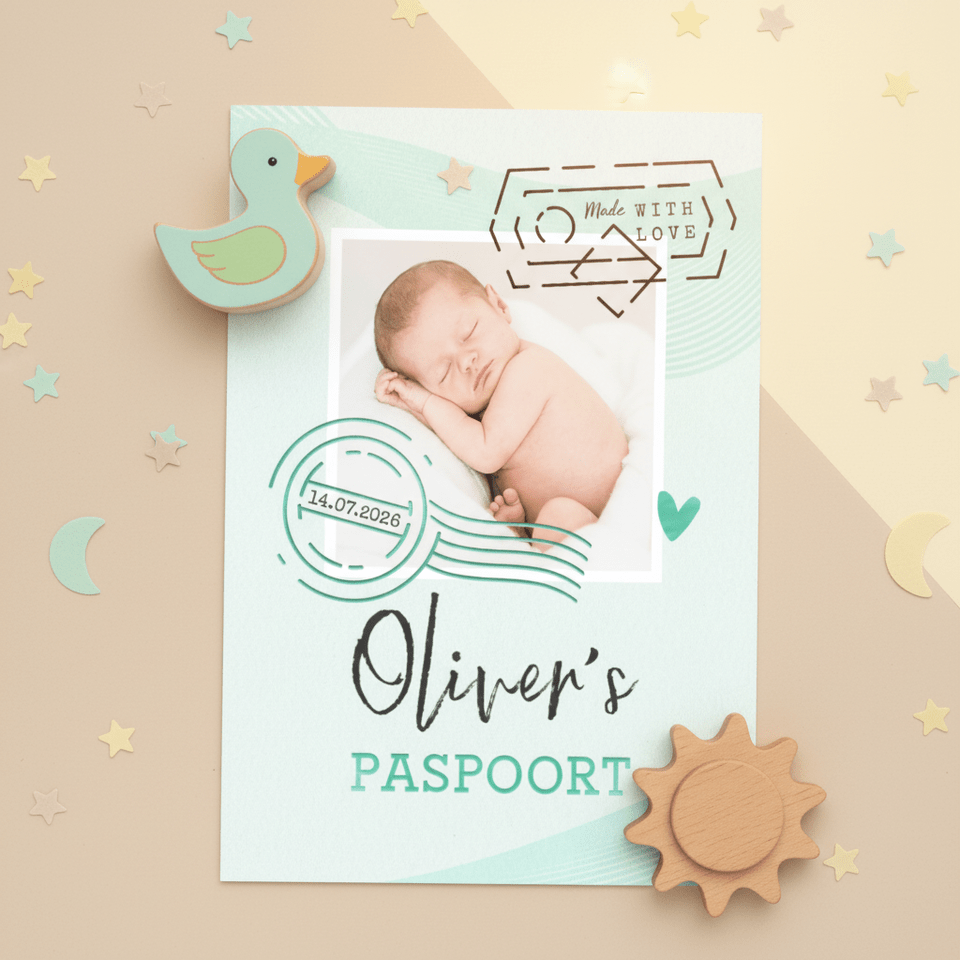 Paspoort geboortekaartje unisex mintgroen made with love