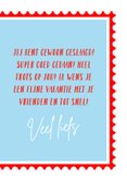 Geslaagdkaart in postzegel met een vlag en een rugzak 3