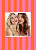 Hip en trendy getuigekaartje met roze oranje streepjes hart 2