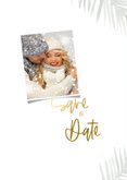 Save the date kerstkaart met groene waterverf en confetti 2