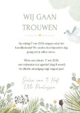Stijlvolle Save the Date kaart met 2 witte duiven en planten 3