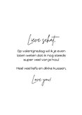 Typografische valentijnskaart in zwart wit met leuke quote 3