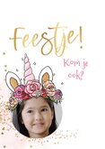 Uitnodiging kinderfeest eenhoorn kroon hartjes goud 2