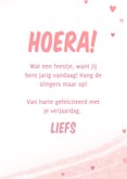 Verjaardagskaart met roze eenhoorn slingers en hartjes 3