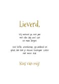 Vrolijke verjaardagskaart met kaarsjes en speelse typografie 3