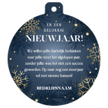 Kerstkaart kerstbalvorm jaartal sneeuwvlokken en logo Achterkant