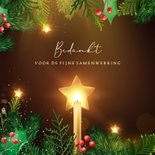 Chique kerstkaart realistisch kerstgroen warm sterren licht 2
